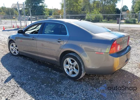 2011 Chevrolet Malibu Ls z USA, uszkodzony, nr VIN 1G1ZB5E11BF373539